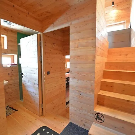 Design The Cube 木屋 奥蒂塞伊